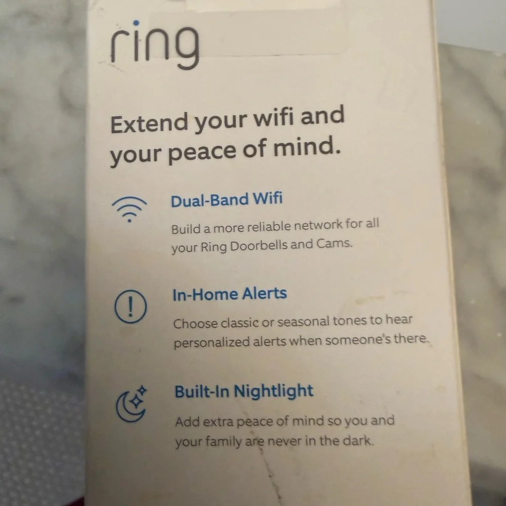 Ring Dual-Band WiFi Extender